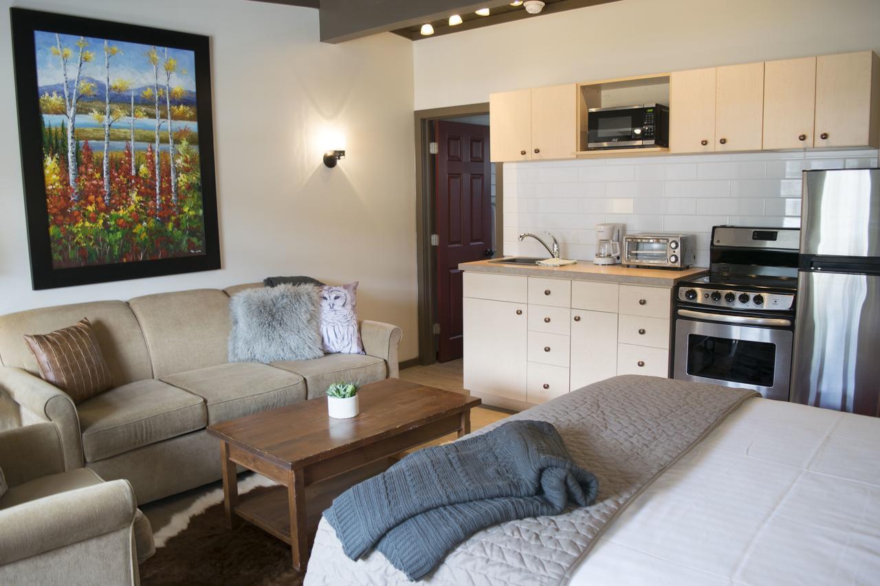 Yamnuska Suites Canmore Eksteriør billede