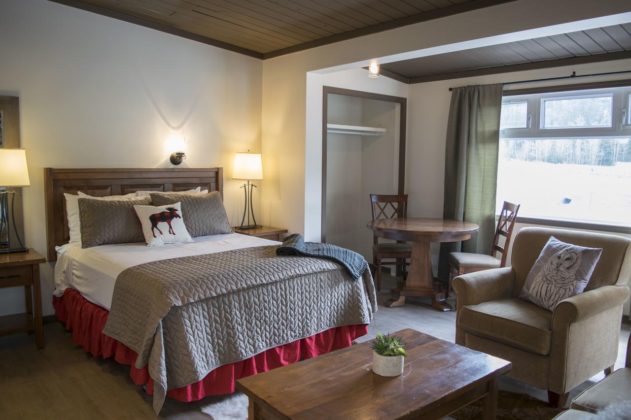 Yamnuska Suites Canmore Eksteriør billede